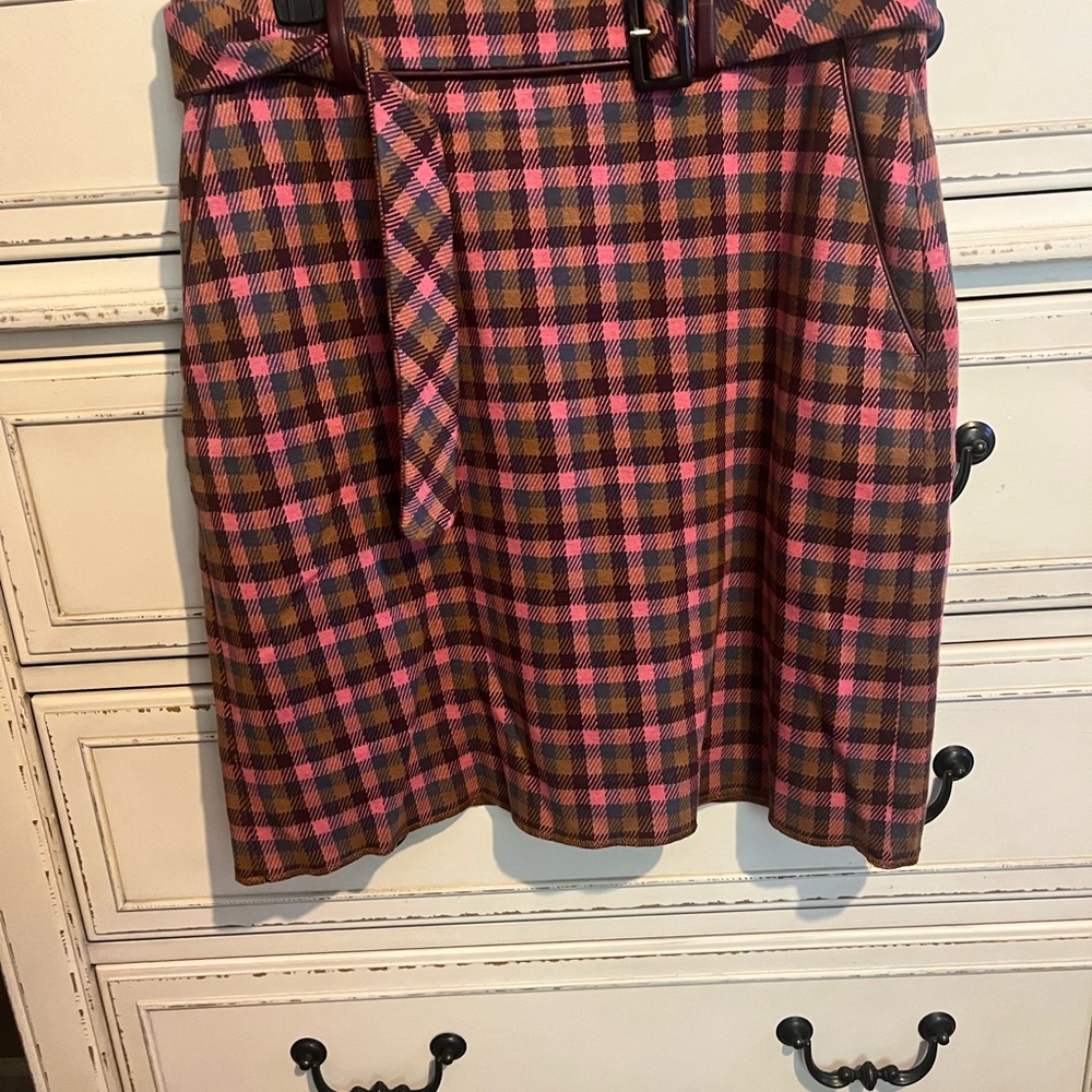 Ann Taylor Red and Black A-Line Skirt Knee-Length